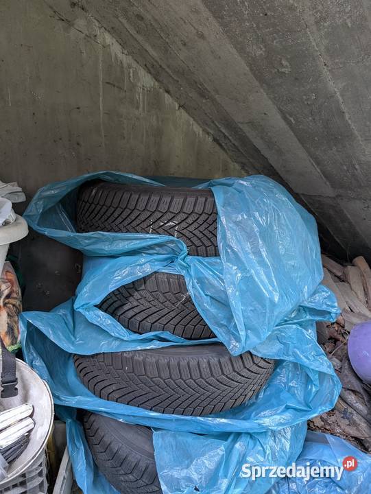Opony zimowe Hankook 1956515 2022 przebieg 5000 195