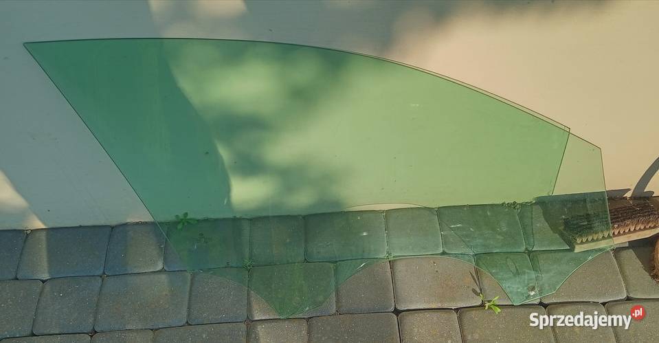 Przednia Lewa Szyba Volkswagen Passat B8 kombi Pozostałe Kłecko