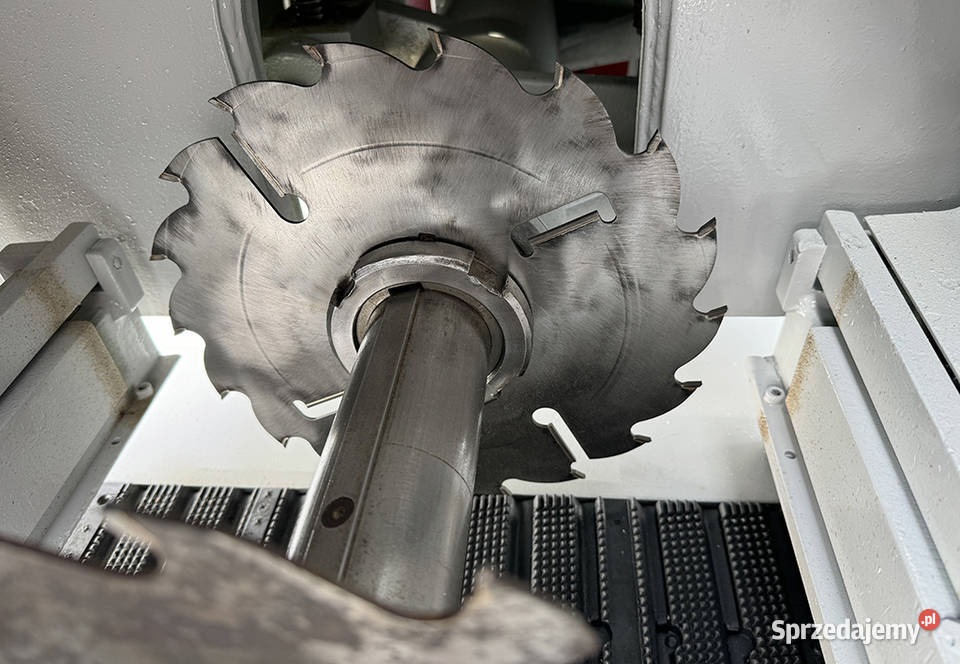 Wielopiła gąsienicowa wielotarczowa z pływającą pomorskie Sierakowska Huta