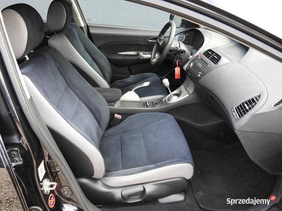 13 16V BEZWYPADKOWY ORYGNISKI PRZEBIEG SALON IT Rok produkcji 2008 Honda Mielec