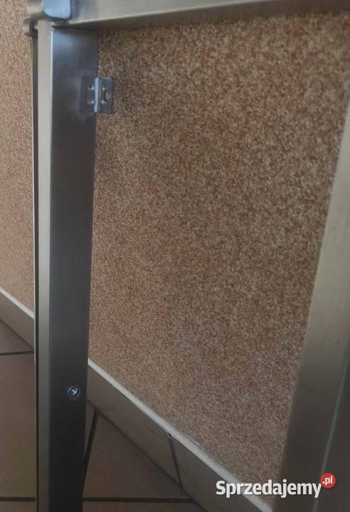 Ramka okienko właz konstrukcja ze stali