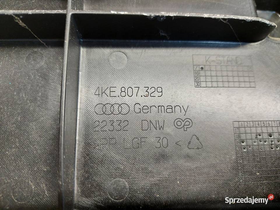 Audi Q8 ETRON 4KE 2020r płyta osłona podwozia dolnośląskie