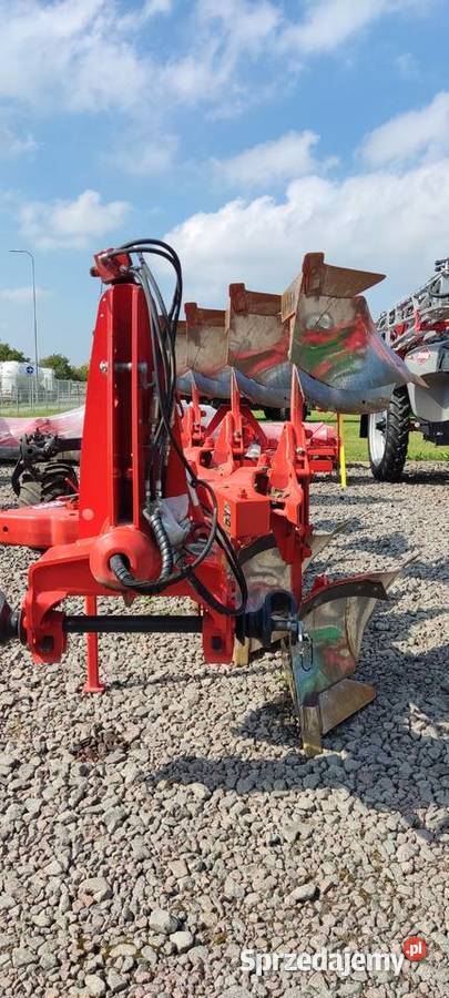 Pług obracalny KUHN VARIMASTER 153 Chełm