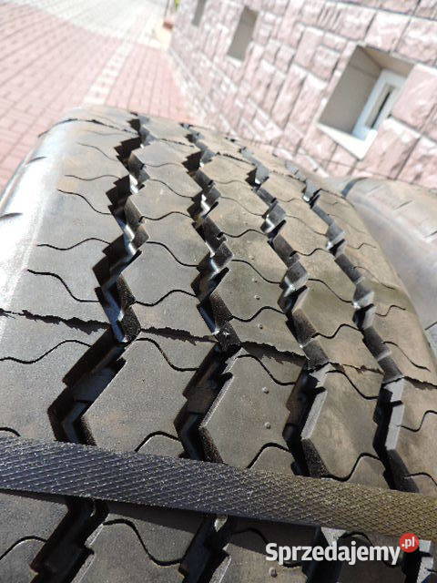 Opony 31580R225 Bieżnikowane Przeworsk