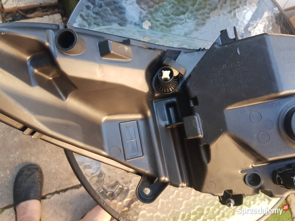 lampa reflektor ford mondeo mk 5 fusion 201318 Oświetlenie świętokrzyskie Jędrzejów