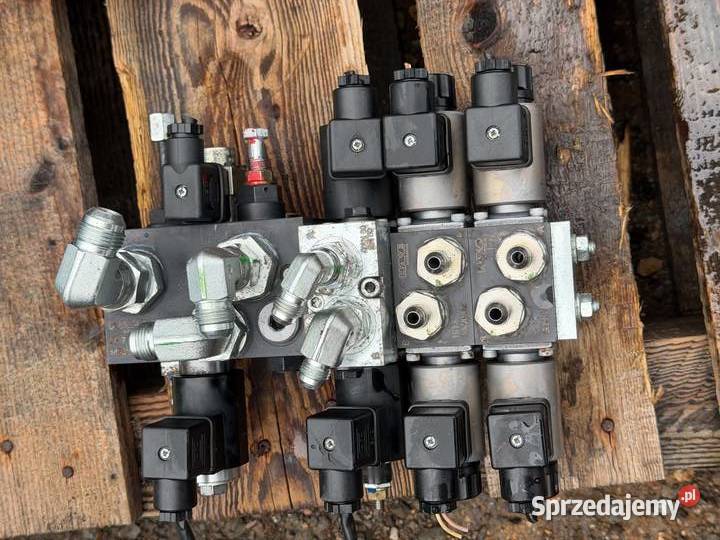 Rozdzielacz hydrauliczny czterosekcyjny HAWE Antonie