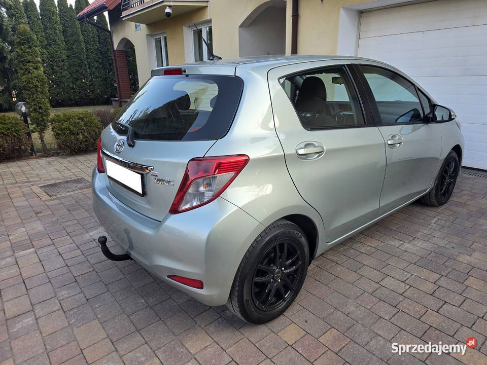 Toyota Yaris 133 VVTi 99 117 piękny pistacjowy mazowieckie Karczew