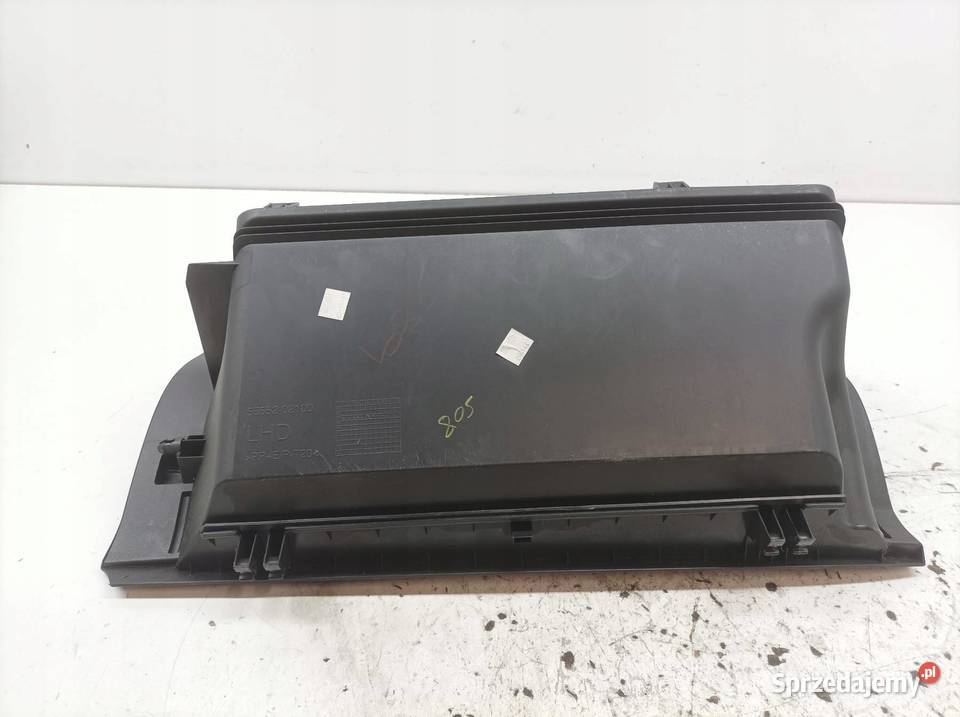 SCHOWEK PRAWY PASAŻERA DOLNY E15 Toyota Auris I