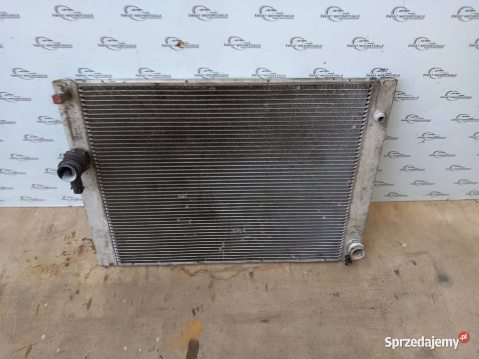 BMW E60 03r chłodnica wody osobowe Kielce sprzedam