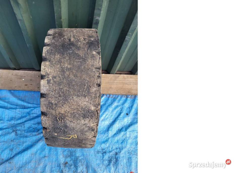 OPONA SOLID STAR 27 X 10 R 12 PEŁNA 27x1012 Szprotawa sprzedam