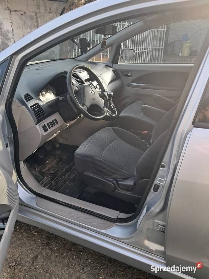 Mitsubishi Grandis 20 DID Rok produkcji 2006 Ochodza sprzedam