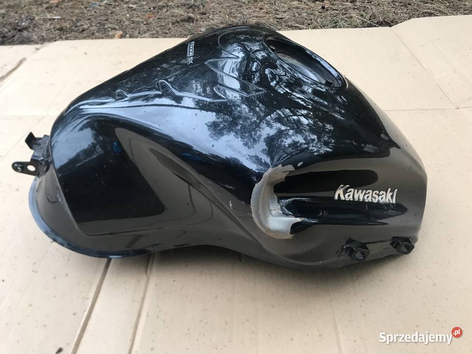 Kawasaki z1000 SX zbiornik paliwa iszkodzony Otwock