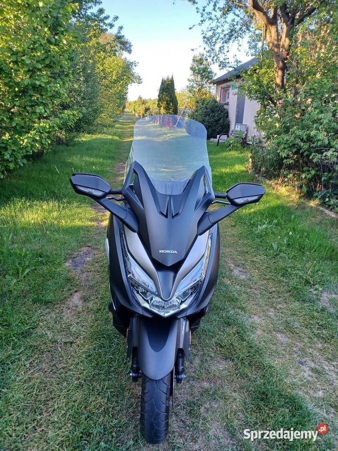 Sprzedam skuter marki Honda Forza 350 kupiony w polskim salonie Koszalin