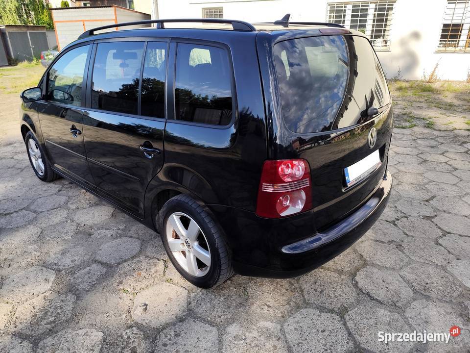 Volkswagen Touran Lift 20 TDI 20089 1KM Jasło