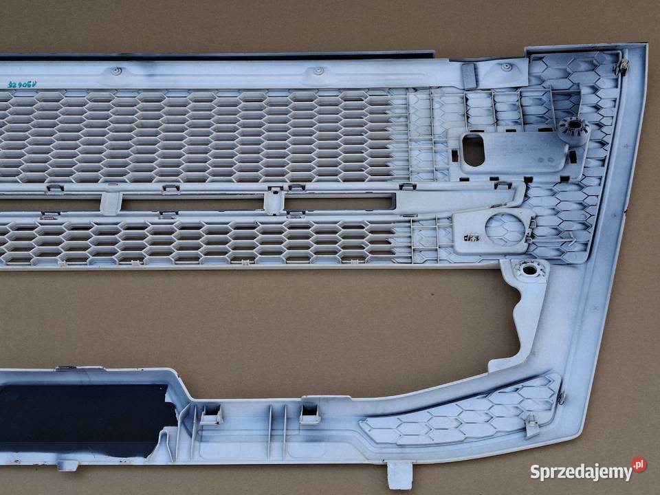 VOLVO FM3 FMX GRILL ATRAPA DOLNA KRATKA PRZÓD ciężarowe Bieleń