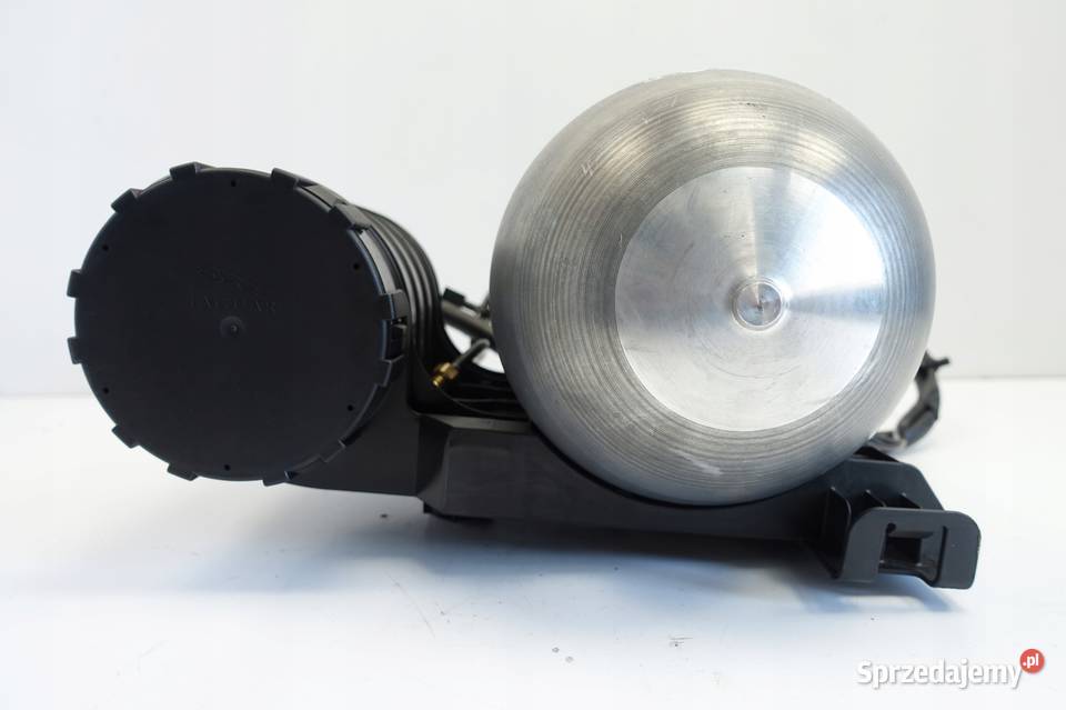 Jaguar XJ X351 ZBIORNIK POWIETRZA AW935B709AC Janów sprzedam