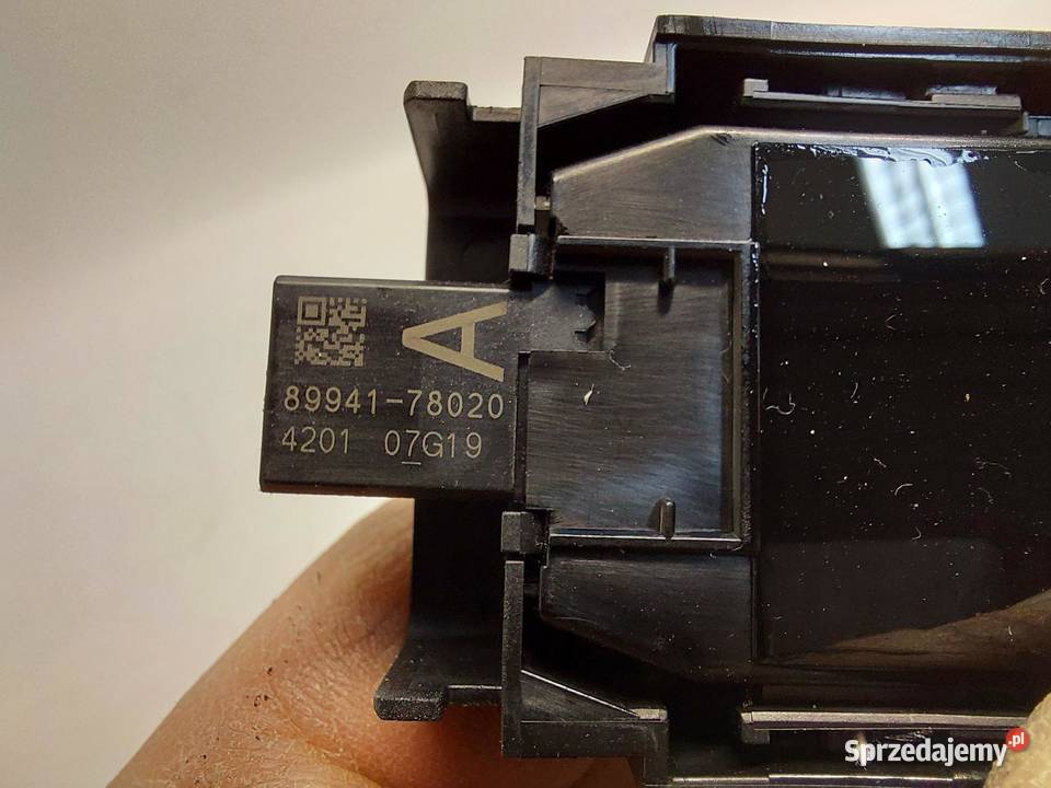 LEXUS RX500H V 5 2023 SENSOR DESZCZU 8994178020