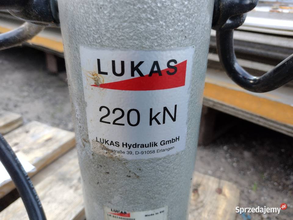 Pompa hydrauliczna ręczna Lucas do zasilania