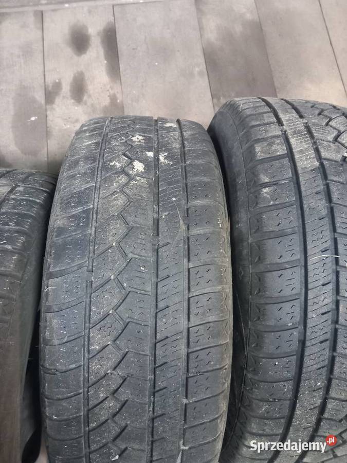 Opony zimowe 205 55 r16 55 Samochodowe lubelskie