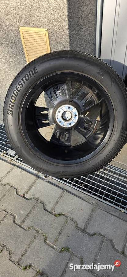 Oryginalne Koła Peugeot 3008 R18 5008Opony Samochodowe sprzedam