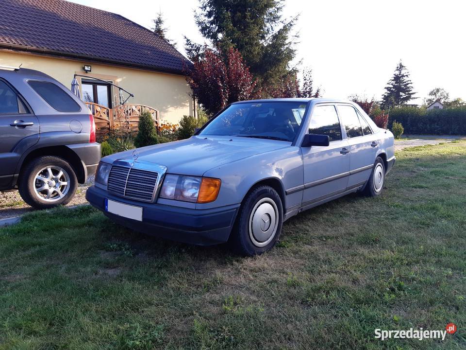 MERCEDESBENZ 230E USZKODZONY mazowieckie Janów
