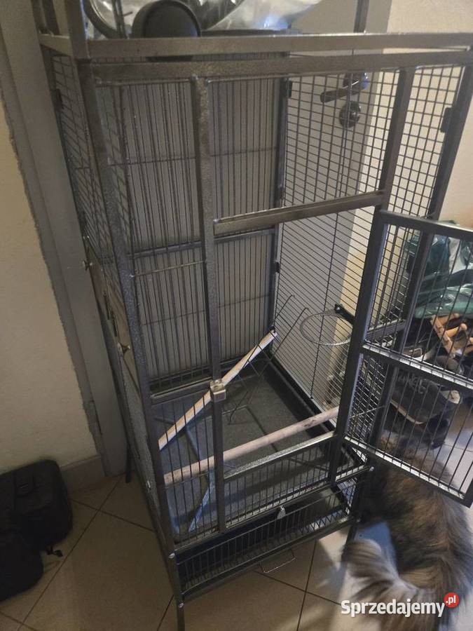 Duża klatka papug Nisko