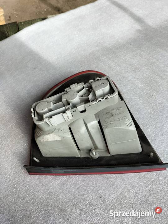 SEAT CORDOBA LAMPA TYŁ LEWA