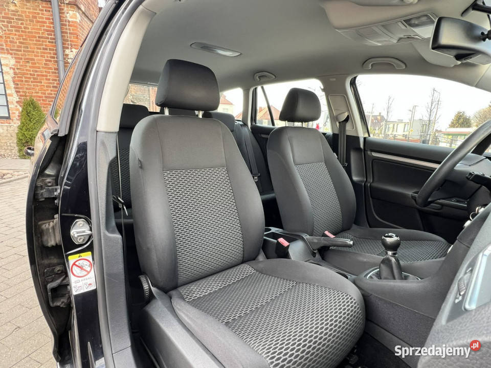 Volkswagen Golf 12 Benzyna BlueMotion Technology Rok produkcji 2010 mazowieckie Sokołów Podlaski