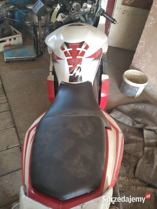 Yamaha TZR części opis Pozostałe świętokrzyskie sprzedam