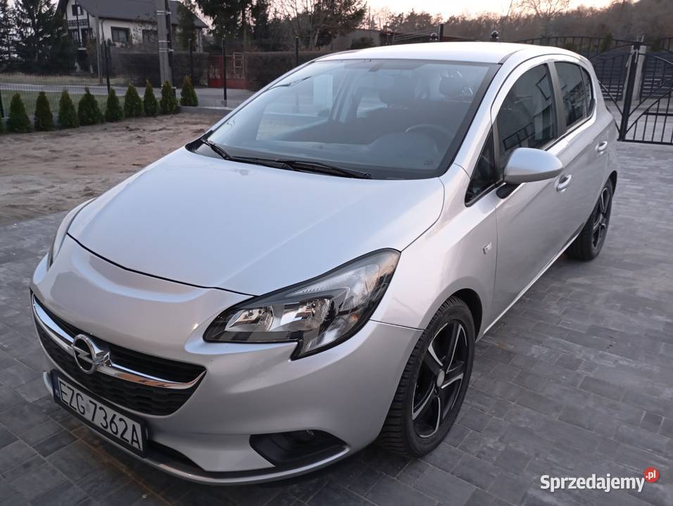 Opel Corsa 2017r 14 benzyna 90 przebieg 107 Łódź