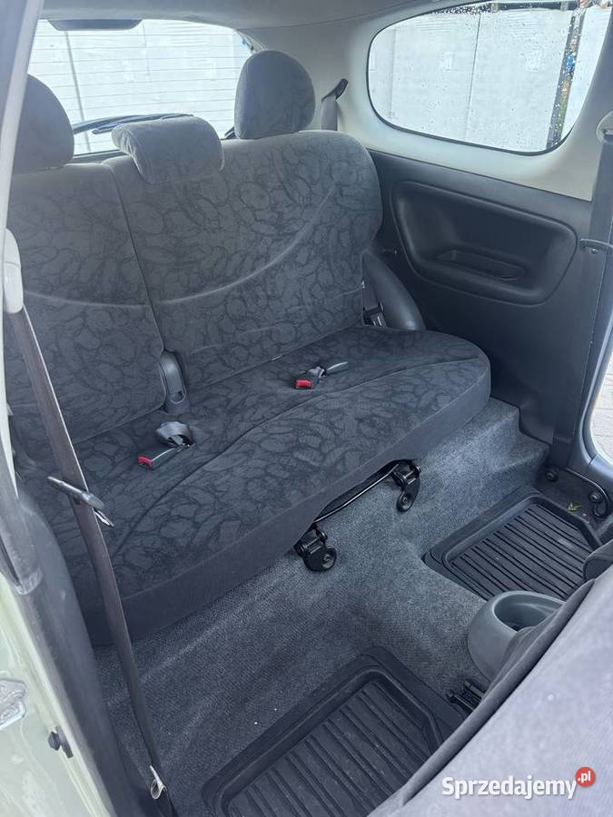 Toyota Yaris 10 2003r podkarpackie