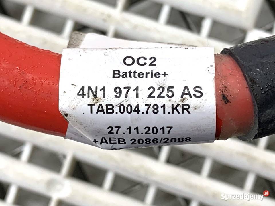 PRZEWÓD WYSOKIEGO NAPIĘCIA AUDI A8 D5