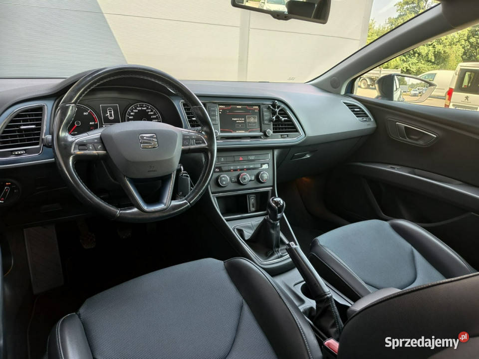 Seat Leon wersja ST 16TDI 110 mały przebieg 4/5 Leon Kęty