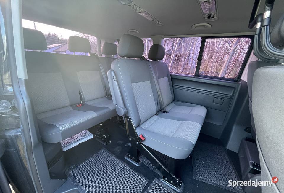 Volkswagen Caravelle welurowa tapicerka Ostrowy Tuszowskie