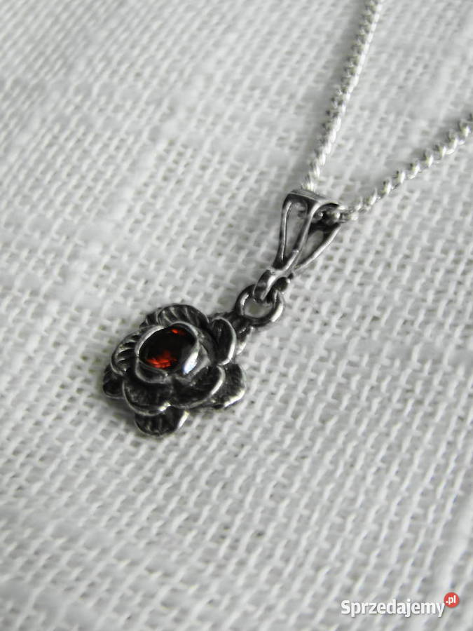 Śliczny naszyjnik srebro i rubinowa cyrkonia srebro Warszawa sprzedam