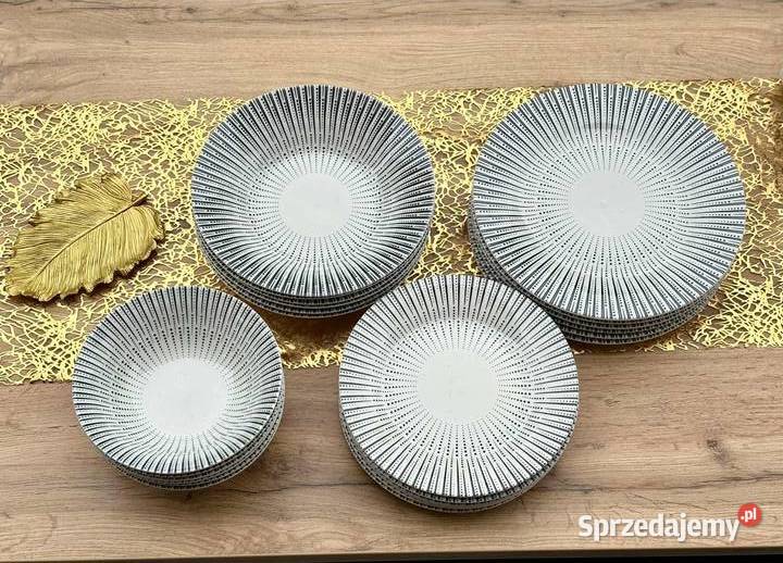 189 Serwis obiadowy 24 elementy kropki