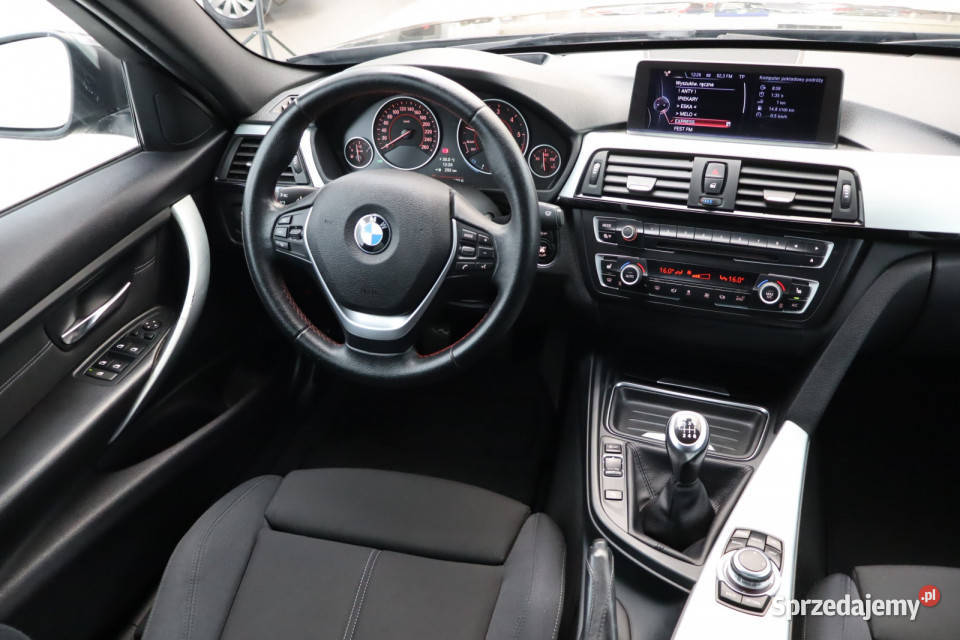BMW 3 318 d gniazdo USB Zabrze