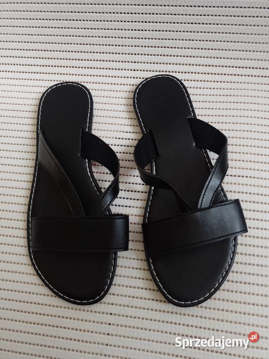 40 Czarne Klapki Skóropodobne z Londynu NOWE