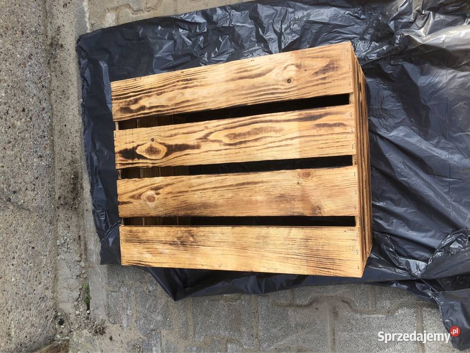 Drewniana skrzynka opalana i lakierowana półka Poznań
