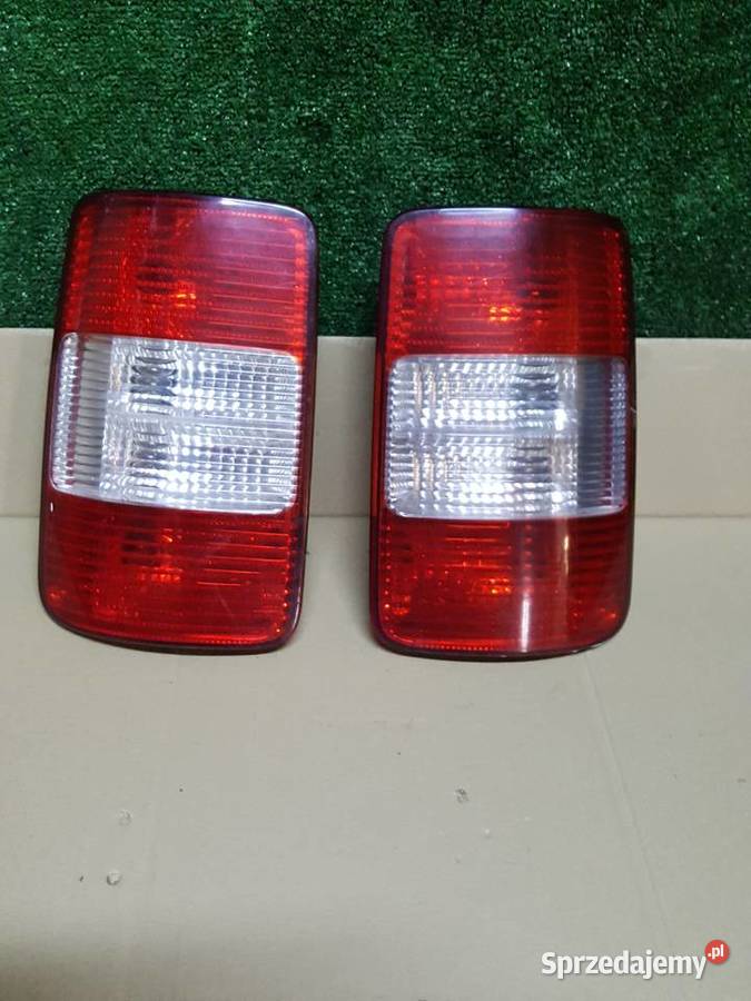 Lampy tylne Volkswagen Caddy komplet LP osobowe