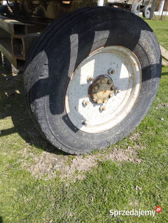 Wozy ciagnikowe Rzeszów sprzedam