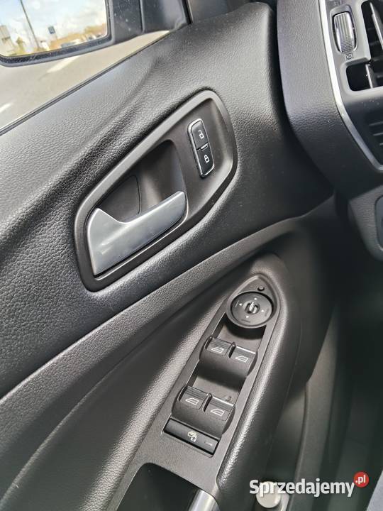 Kuga 20 163 44 sprzedam zamienię nieuszkodzony świętokrzyskie Brzeziny