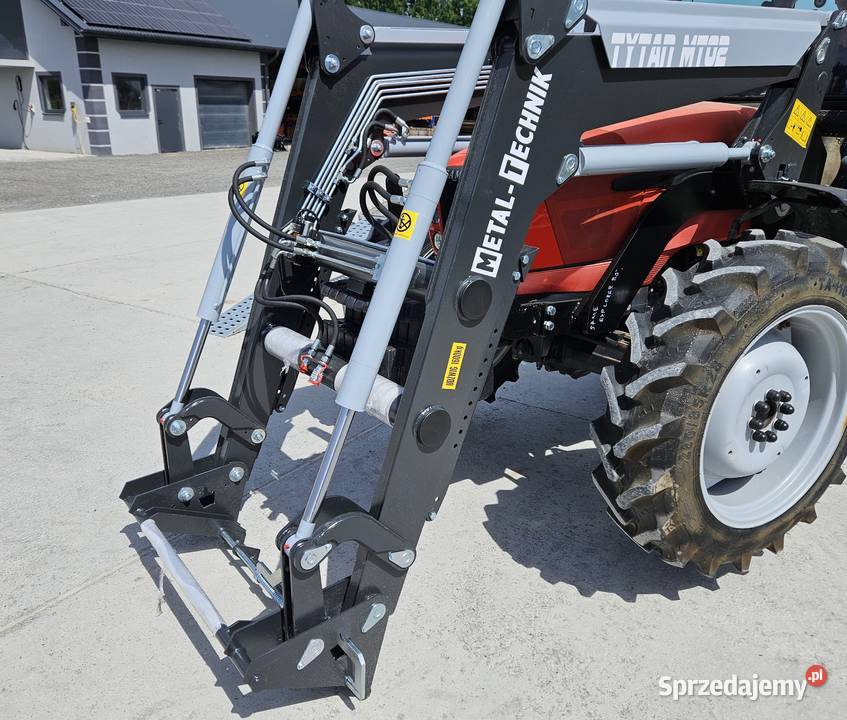 ŁADOWACZE czołowe METAL TECHNIK TYTAN case JOHN Ładowacze czołowe Wejherowo