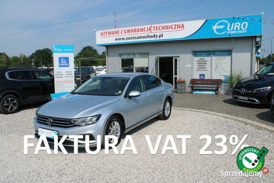 Volkswagen Passat ESSENCE LED Fvat Salon Polska 150KM Warszawa