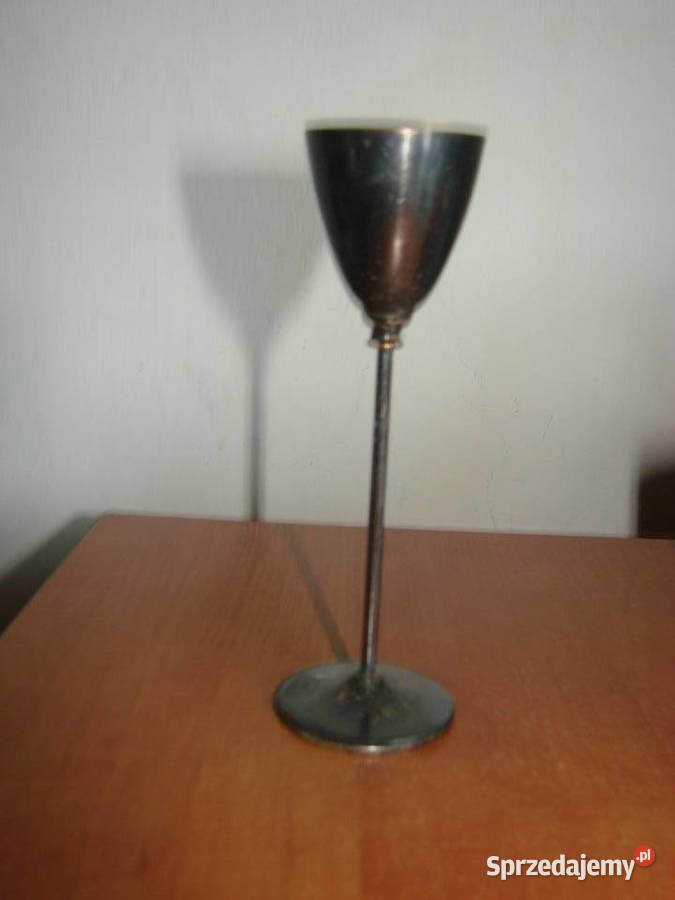 wysoki kieliszek plater Pruszcz Gdański