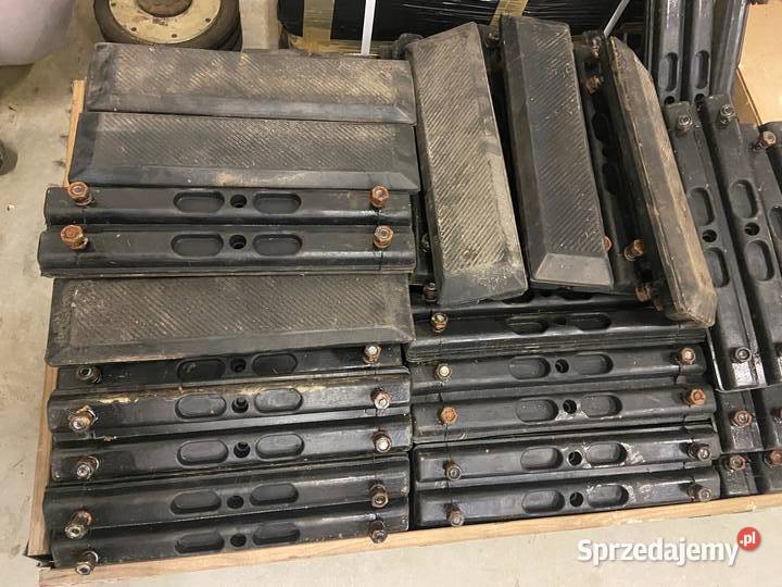 Pady nakładki gumowe CAT 308 82 sprzedam