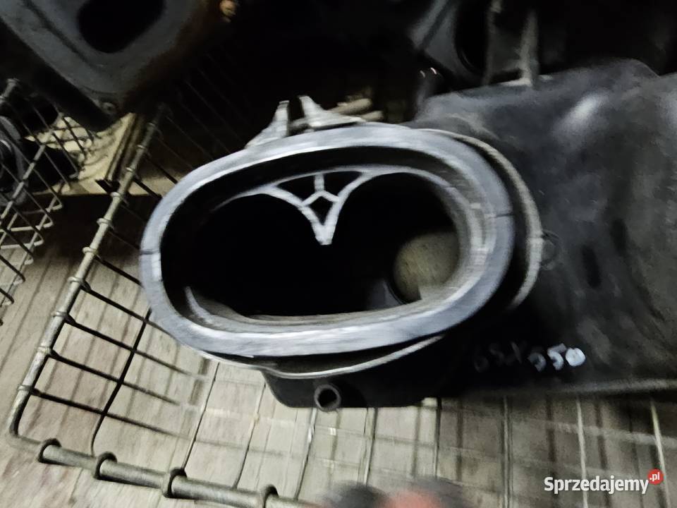 Suzuki GSX 550 króćce airboxa GSX550 dolotowe Jelenia Góra