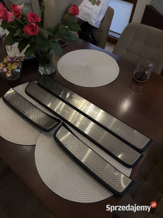 Listwy Progowe akcesoryjne Honda Accord VII Radom