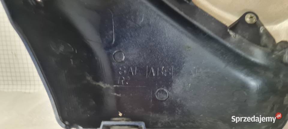 Suzuki Intruder 125 owiewka prawa Plastiki Warszawa