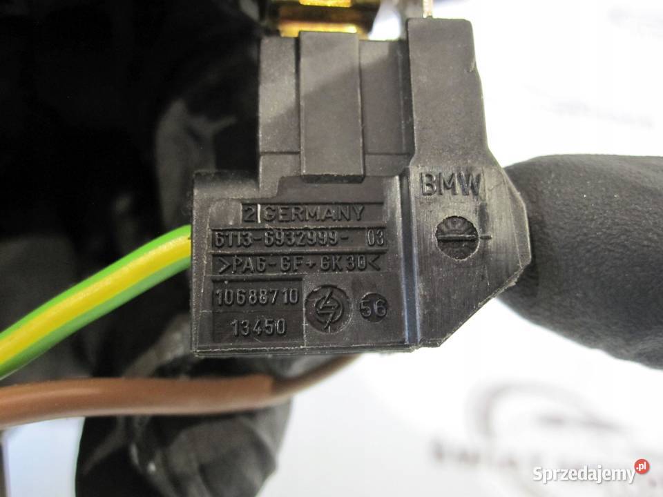 BMW E81 E87 06r gniazdo zapalniczki AUX 930561